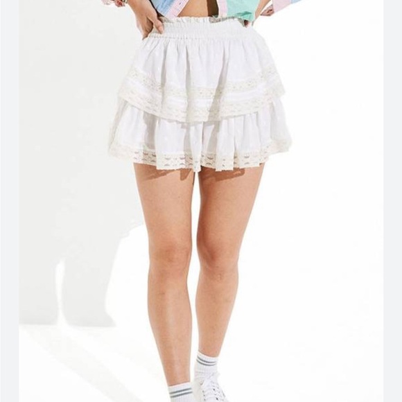 NWT American Eagle White Ruffle Mini Skort Size XS - Picture 1 of 7